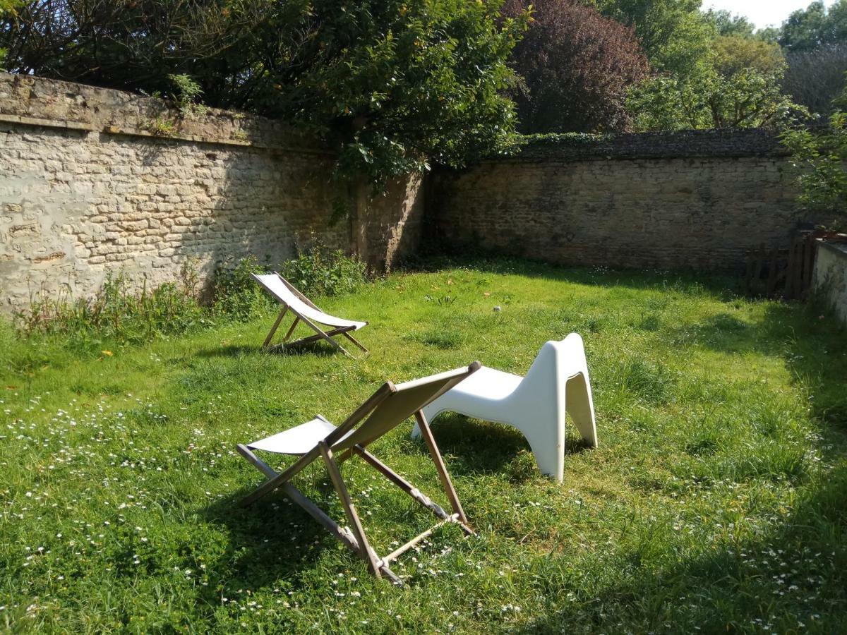 La Sapiniere Villa Hermanville-sur-Mer Exteriör bild